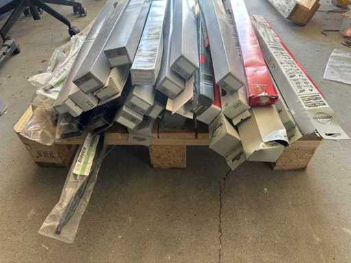 Batch of automotive windshield wiper blades