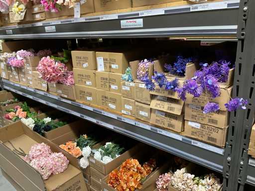 Lot de fleurs artificielles