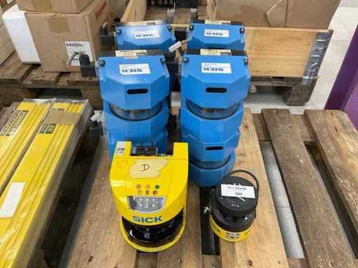 Sick OTD2-1312 Optical Safety Sensor (10x)