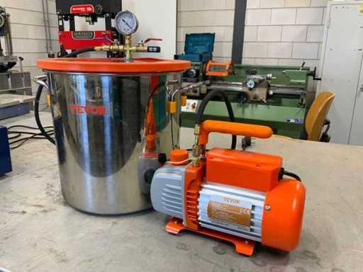 2025 Vevor KQ-1K Vacuum Pump with Vacuum Chamber Kit