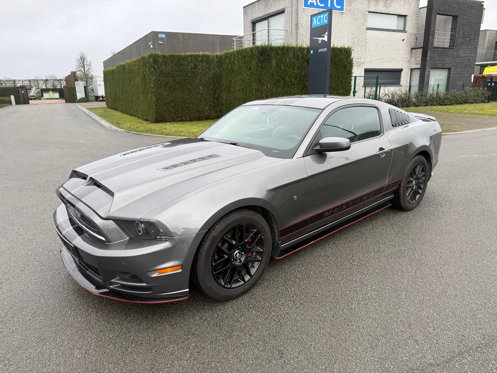 FORD – 2014 – MUSTANG – Car