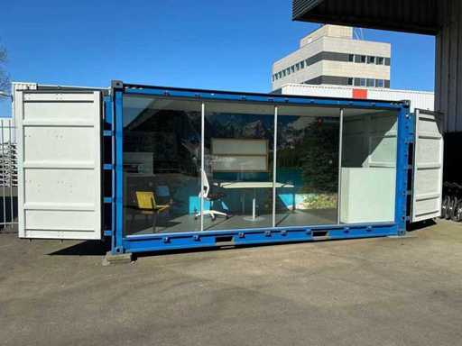 Catering equipment and miscellaneous from the closure of various food courts