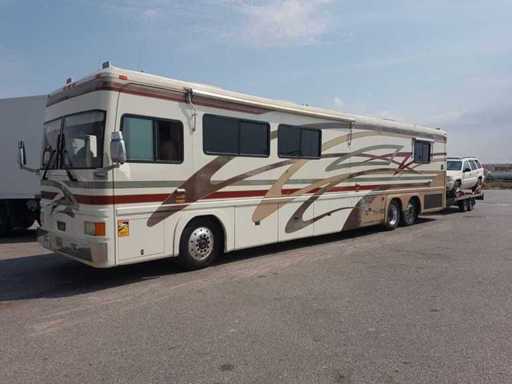 Featherlite Vogue 5000S Camper 2000