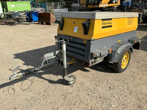 2007 Compresor mobil Atlas Copco XAS5700