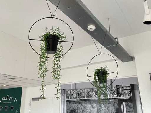 Kunstplant in pot (2x)