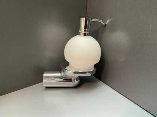 Distributeur de savon