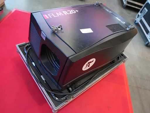 BARCO - FLM R20+ INCL FLIGHT CASE - Video