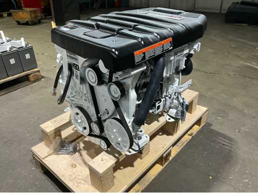 Mercury 115 HP inboard diesel Inboard MR504. 2.0L Marine Engine