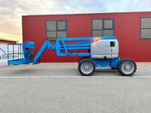 Platformă aeriană Genie Rough Terrain 4x4