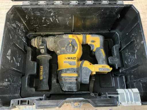 Der WALT DCH333NT-XJ Schlagbohrer