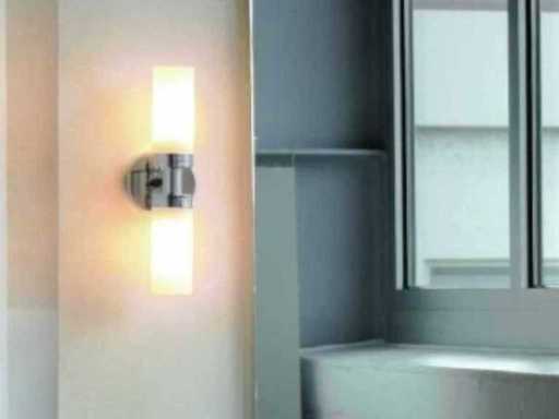 Lumină superioară Lampă de perete Pisa cromată
