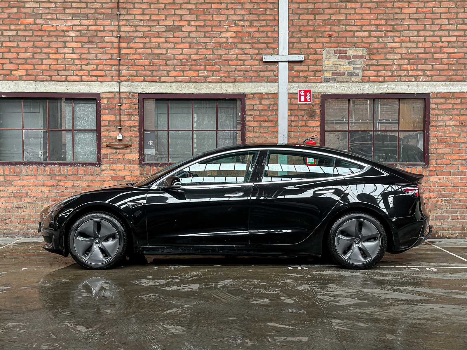 Tesla Model 3 Stnd.RWD Plus 60 kWh 238pk 2020, K-738-BV