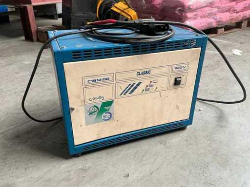 Ładowarka baterii C1B12/50