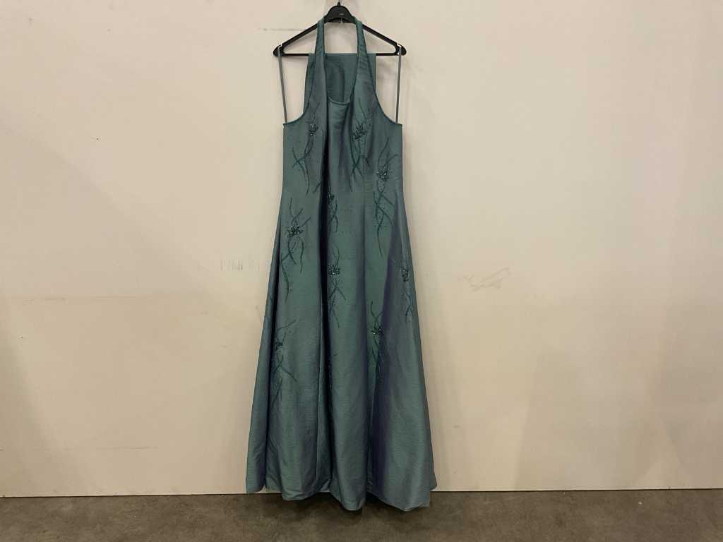 Expose 2 Piece Prom Dress (Size XXXXL)