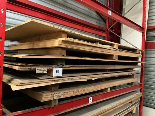 Série de diverses plaques en bois (26x)