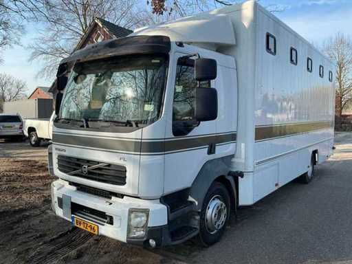 2009 Volvo FL42N2 Paardenwagen Vrachtwagen