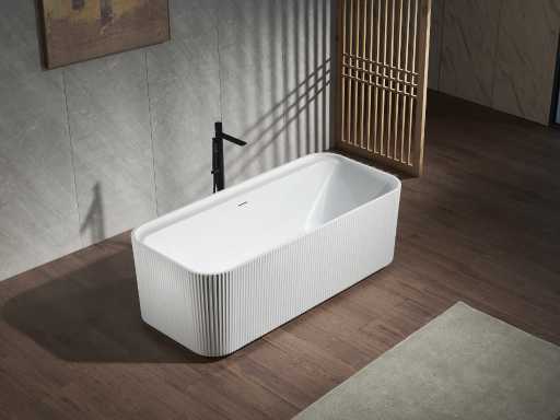 Baignoire autoportante design en acrylique Mawialux - blanc mat ou blanc brillant au choix