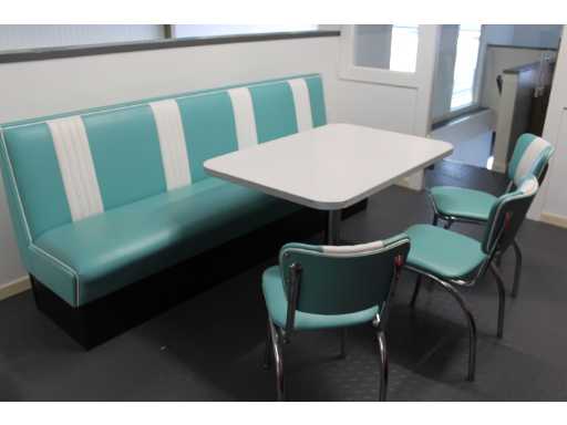 Lata pięćdziesiąte - Zestaw kolacyjny - Dekoracje przedmiotowe