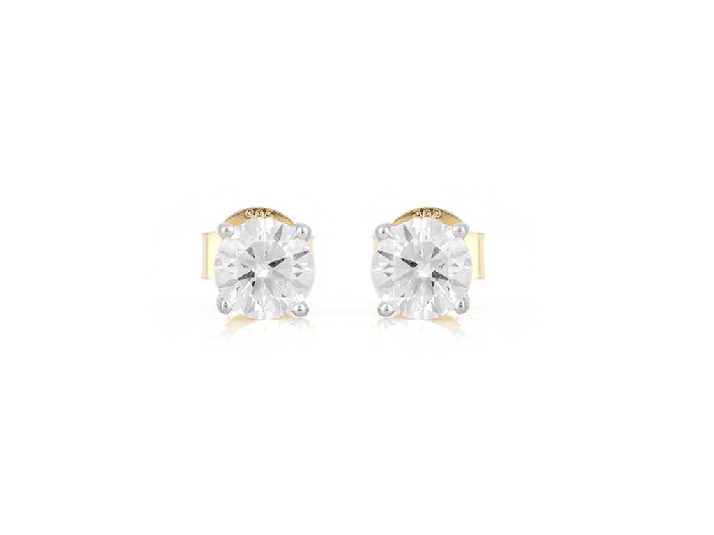 14 KT Yellow gold Earring With 1.02Cts Lab Grown Diamond