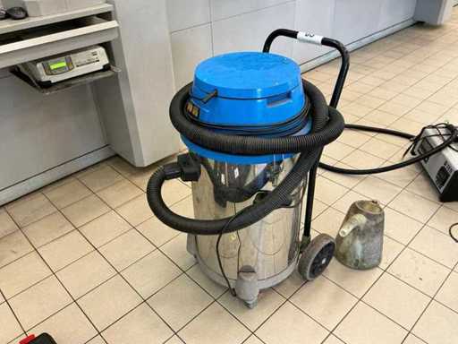 FP Brown AS602 aspirateur industriel