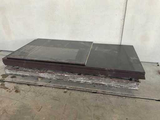 Placaj de beton 20mm 125x250cm, neted (15x15x)