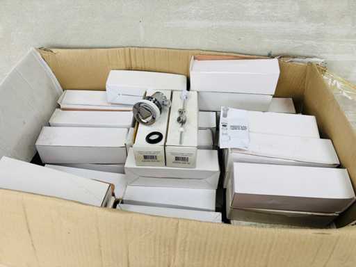 VALENTIN (x55) Verchroomde gootsteenafvoer