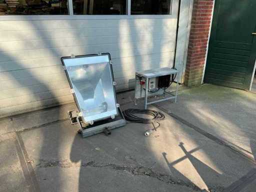 Lumière de chantier avec onduleur