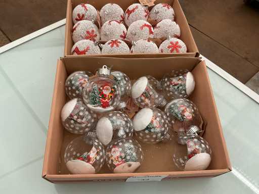 Serta ataliza. Weihnachtskugeln. (24-fach)