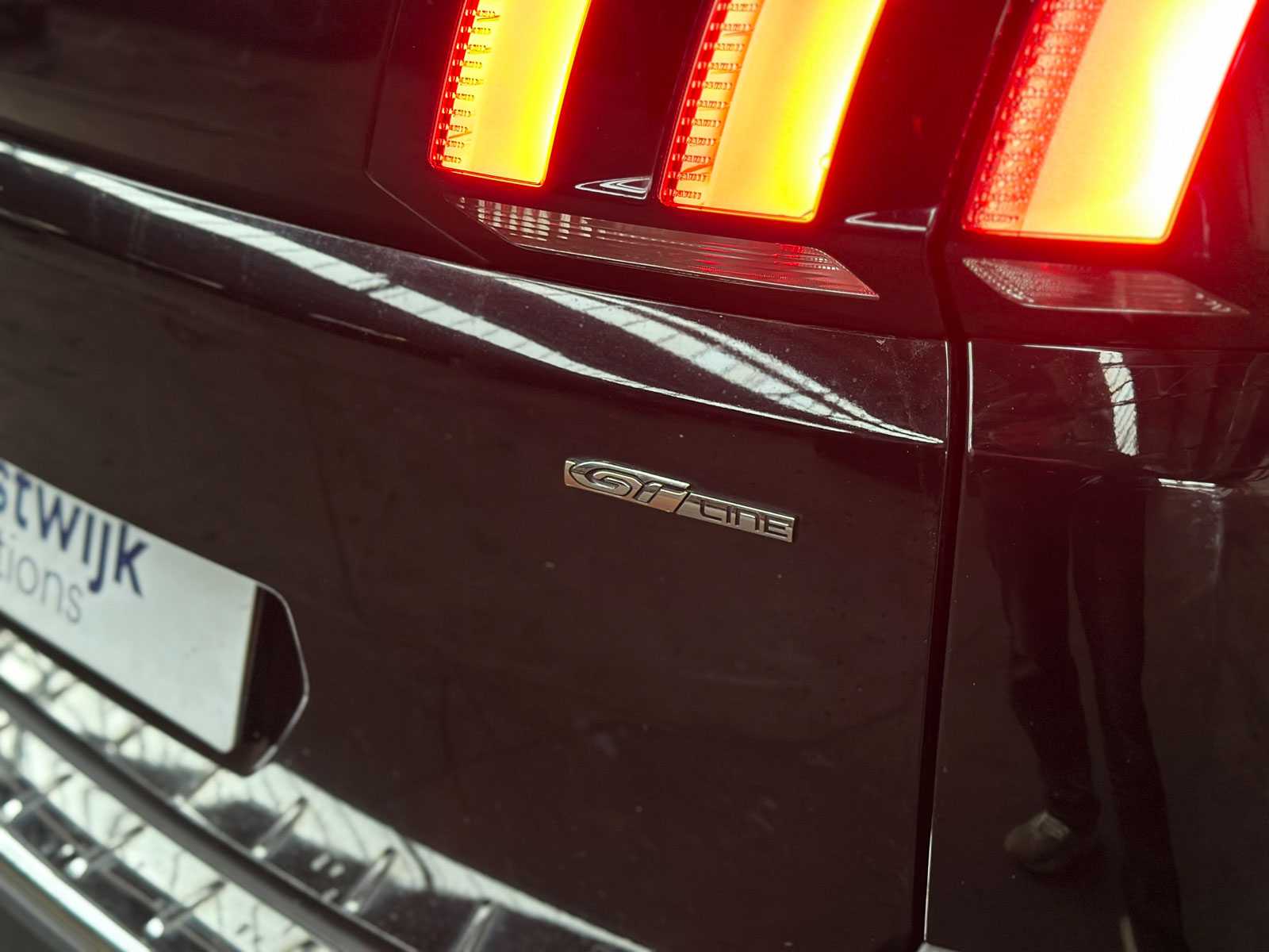 Peugeot 5008 1.2 PureTech Blue Lease GT-Line 131 PS 2020, J-762-BF