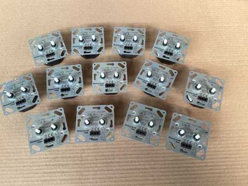 Honeywell PEHA LED duo dimmer 2x 6-50W (13x)