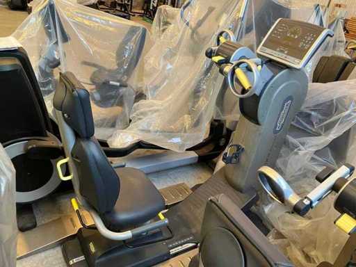 TECHNOGYM - Excite Top 700 SP LED - Silver - Arm Bike