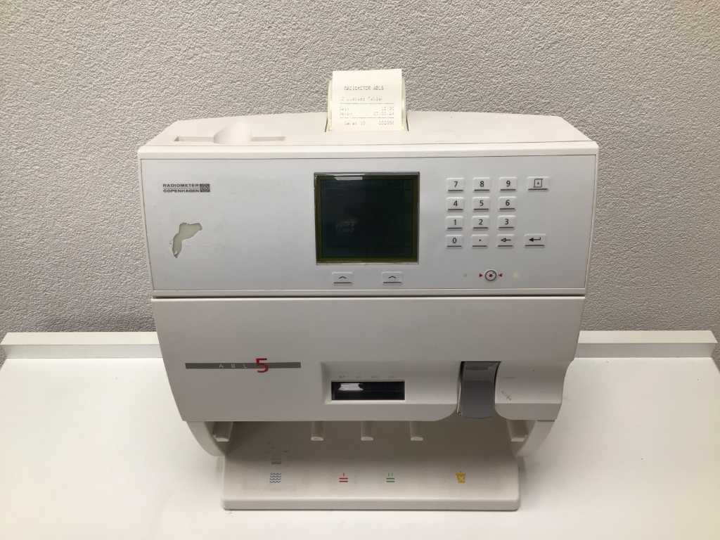 Radiometer copenhagen ABL 5 Blood gas analysis