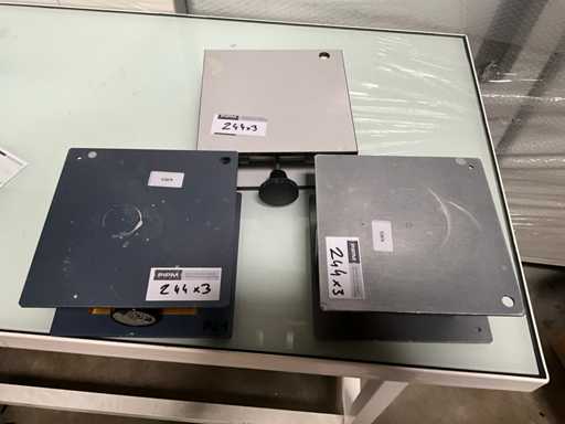 Zestaw 3 sto?ów podno?nych laboratoryjnych