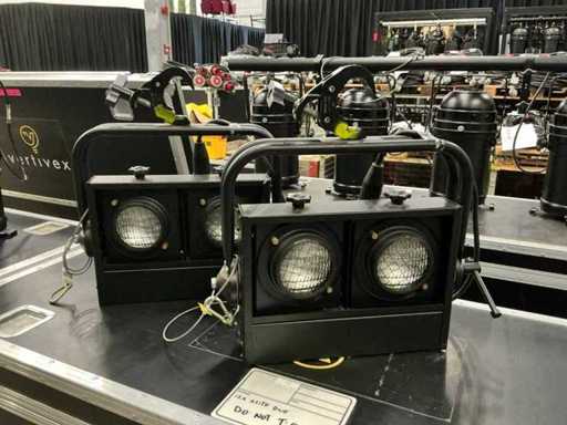 Eurolite X2 Audience Blinder (12x)