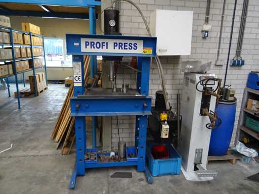 Profi Press - M/H M/C 30-V2 - Atelier Press