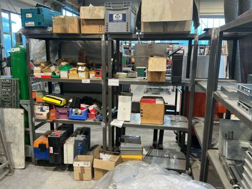 Lot of metal shelves with content (3x)