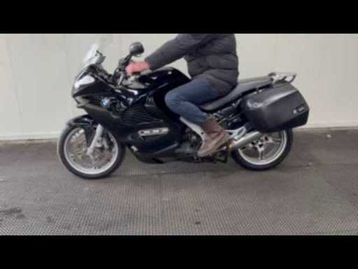 03776a91-ccbd-4ca0-b4ad-353e072c7926.mp4