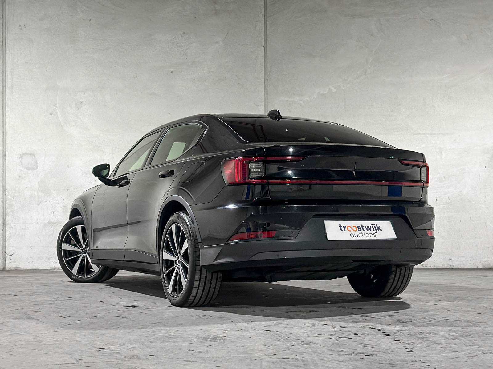Polestar 2 Long Range Dual Motor Launch Edition 78kWh 408pk 2020 (Origineel-NL + 1e Eigenaar) 78kWh, J-098-VK