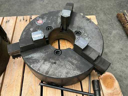 3 Claw Chuck