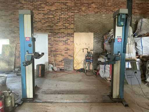 1984 Ravaglioli KP 301 Lift
