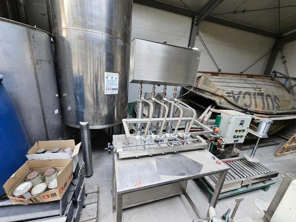 4 head Filling machine