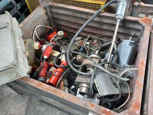 Mieszana skrzynka na części zamienne przemysłowe i elektryczne i mechaniczne