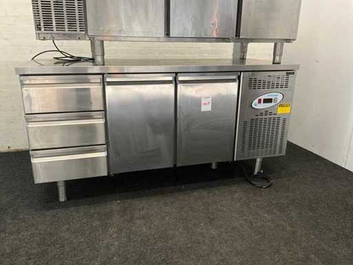 Bancă de lucru refrigerată