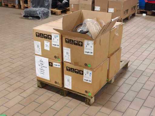 Kabel sprzęgający paneli słonecznych APS