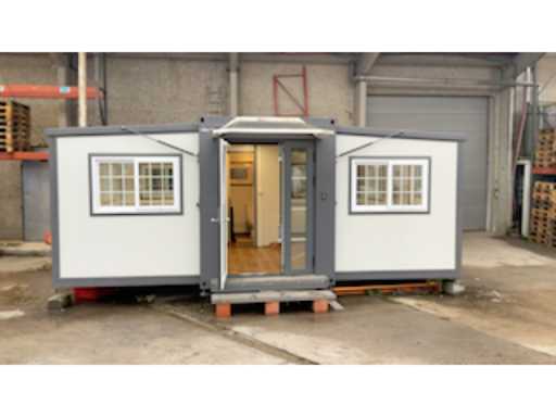 42c0b6d0-cbc1-4545-93f8-2a146dd5e6df.mp4