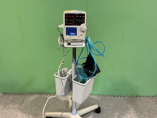 Monitor paziente COLIN DuxeO BX-10 2006 con accessori