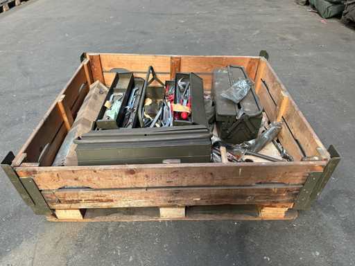 Skrzynka narzędzi z treścią (3x)