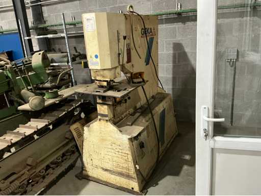 2005 Geka Machine de soudage par points