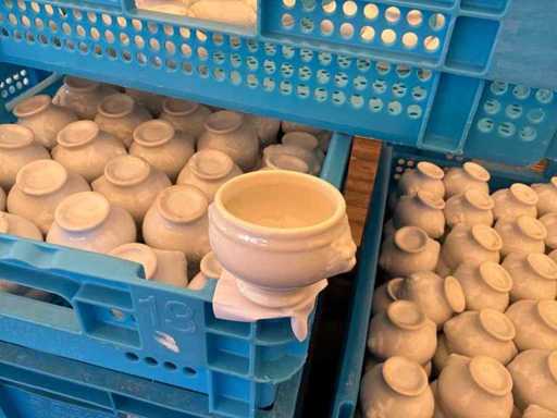 Partij porselein potjes