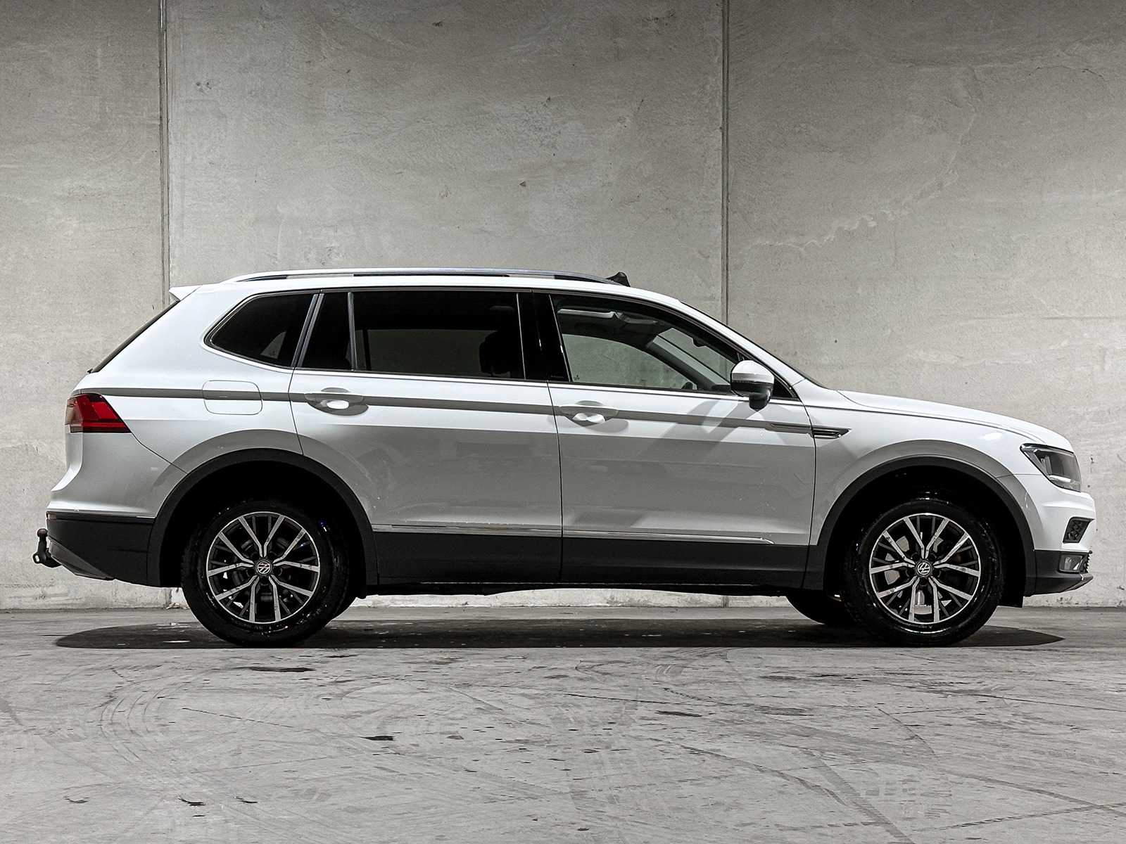 Volkswagen Tiguan Allspace 1.5 TSI Comfortline Business 7p. 150pk 2021 (Origineel-NL+1e eigenaar), K-970-RK